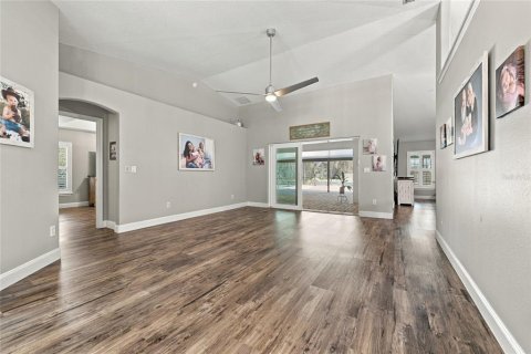 Casa en venta en Ocala, Florida, 5 dormitorios, 309.83 m2 № 2420226 - foto 14