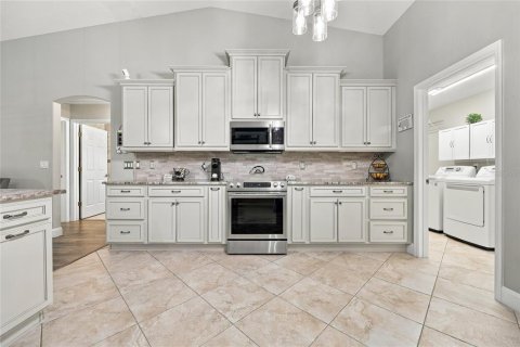 Casa en venta en Ocala, Florida, 5 dormitorios, 309.83 m2 № 2420226 - foto 24