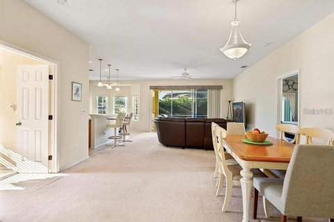 House in Bradenton, Florida 4 bedrooms, 168.71 sq.m. № 2393964 - photo 4