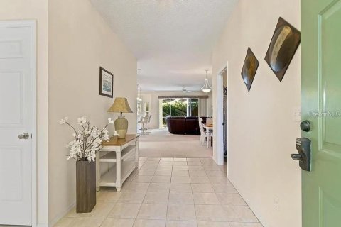 House in Bradenton, Florida 4 bedrooms, 168.71 sq.m. № 2393964 - photo 2