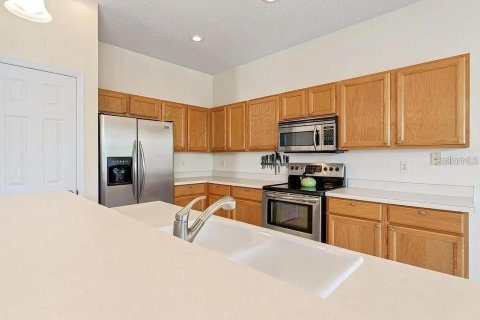 House in Bradenton, Florida 4 bedrooms, 168.71 sq.m. № 2393964 - photo 8
