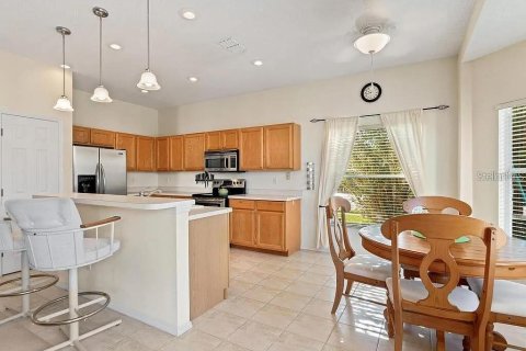House in Bradenton, Florida 4 bedrooms, 168.71 sq.m. № 2393964 - photo 11