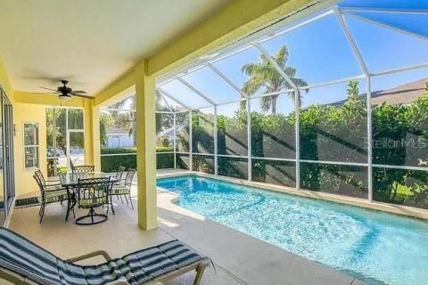 House in Bradenton, Florida 4 bedrooms, 168.71 sq.m. № 2393964 - photo 23