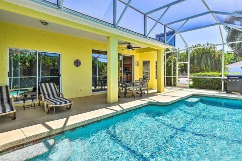 House in Bradenton, Florida 4 bedrooms, 168.71 sq.m. № 2393964 - photo 24