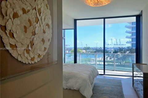 Copropriété à louer à Miami Beach, Floride: 1 chambre, 81.29 m2 № 2089424 - photo 9