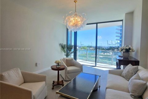 Copropriété à louer à Miami Beach, Floride: 1 chambre, 81.29 m2 № 2089424 - photo 3