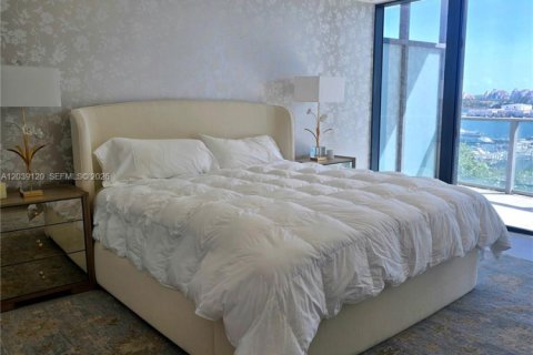 Copropriété à louer à Miami Beach, Floride: 1 chambre, 81.29 m2 № 2089424 - photo 11