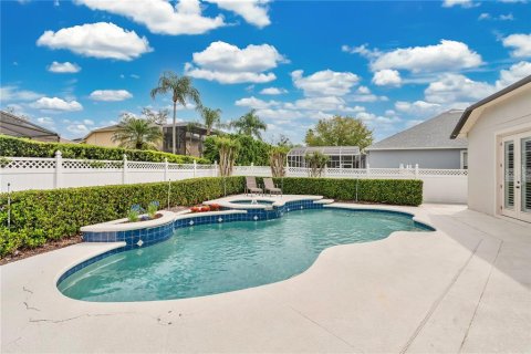 House in Oviedo, Florida 5 bedrooms, 290.6 sq.m. № 1598407 - photo 28