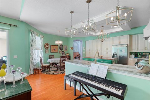 Casa en venta en Tampa, Florida, 4 dormitorios, 255.39 m2 № 1780415 - foto 15