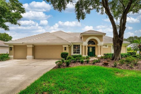 Casa en venta en Tampa, Florida, 4 dormitorios, 255.39 m2 № 1780415 - foto 1