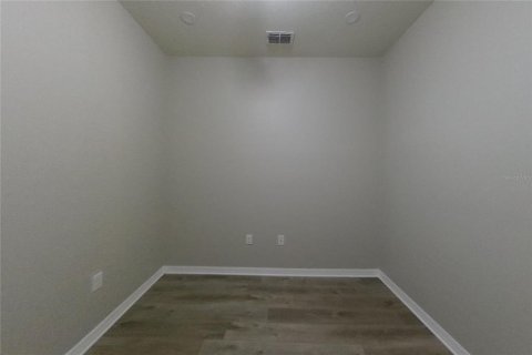 Villa ou maison à louer à Kissimmee, Floride: 3 chambres, 144.37 m2 № 2383914 - photo 15