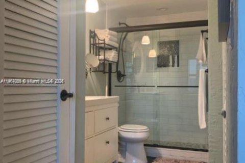 Copropriété à louer à Hollywood, Floride: 1 chambre, 75.44 m2 № 1963622 - photo 12
