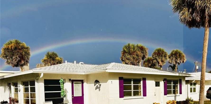Condo in Englewood, Florida, 2 bedrooms № 1903853