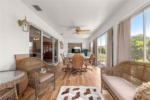 Casa en venta en The Villages, Florida, 3 dormitorios, 178.19 m2 № 1758022 - foto 21
