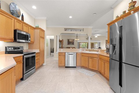 Casa en venta en The Villages, Florida, 3 dormitorios, 178.19 m2 № 1758022 - foto 9