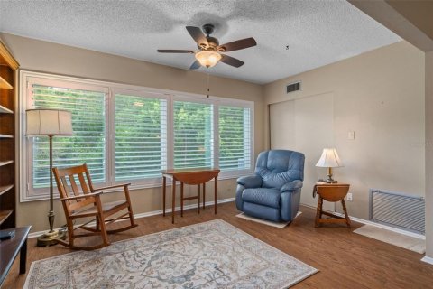 Condo in Clearwater, Florida, 2 bedrooms  № 1900812 - photo 19