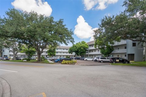 Condo in Clearwater, Florida, 2 bedrooms  № 1900812 - photo 3