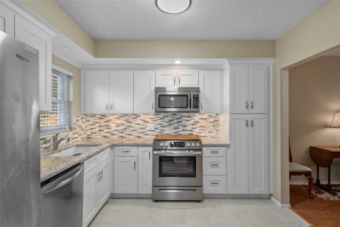 Condo in Clearwater, Florida, 2 bedrooms  № 1900812 - photo 24