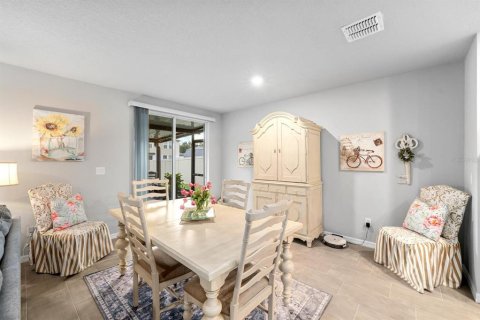Casa en venta en Plant City, Florida, 4 dormitorios, 169.36 m2 № 1917830 - foto 9