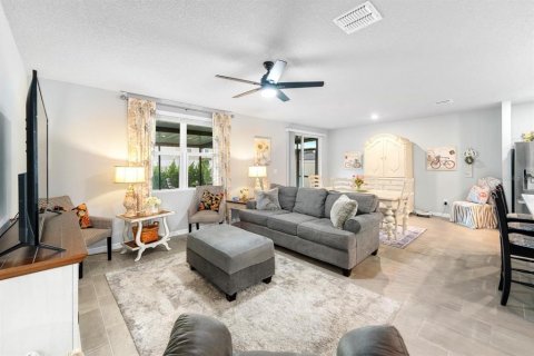 Casa en venta en Plant City, Florida, 4 dormitorios, 169.36 m2 № 1917830 - foto 8