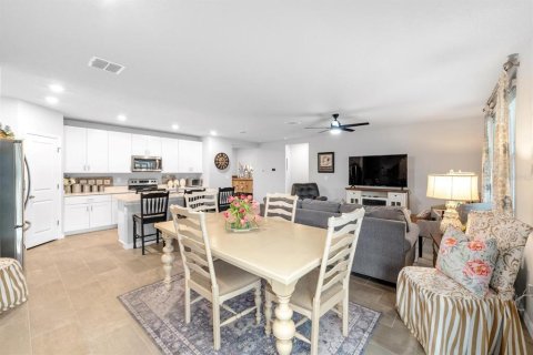 Casa en venta en Plant City, Florida, 4 dormitorios, 169.36 m2 № 1917830 - foto 10