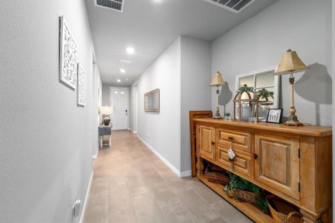 Casa en venta en Plant City, Florida, 4 dormitorios, 169.36 m2 № 1917830 - foto 6