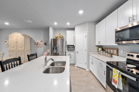 Casa en venta en Plant City, Florida, 4 dormitorios, 169.36 m2 № 1917830 - foto 13