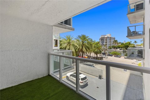 Copropriété à louer à Miami Beach, Floride: 1 chambre, 92.34 m2 № 2241613 - photo 20