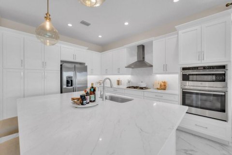 Villa ou maison à vendre à Wesley Chapel, Floride: 3 chambres, 229.84 m2 № 2416884 - photo 12