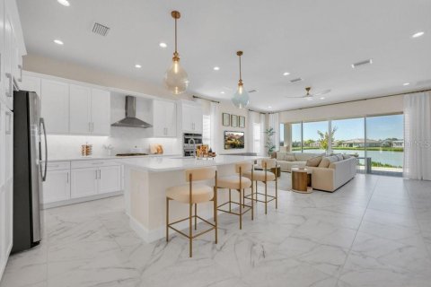 Villa ou maison à vendre à Wesley Chapel, Floride: 3 chambres, 229.84 m2 № 2416884 - photo 10