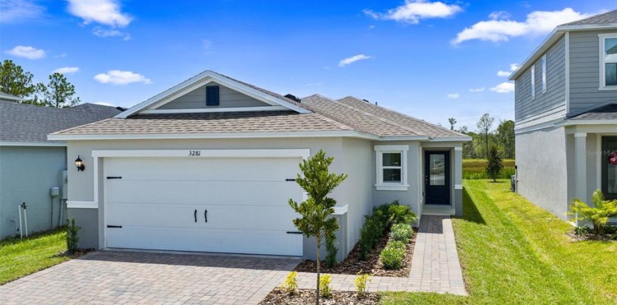 House in Clermont, Florida 3 bedrooms, 140.38 sq.m. № 1885088