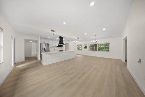 House in Valrico, Florida 3 bedrooms, 138.8 sq.m. № 2230663 - photo 21