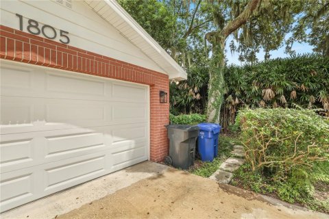 House in Valrico, Florida 3 bedrooms, 138.8 sq.m. № 2230663 - photo 29
