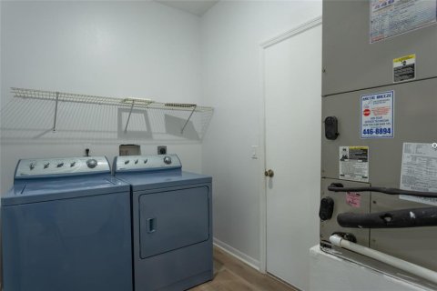 House in Palm Coast, Florida 4 bedrooms, 207.64 sq.m. № 1908158 - photo 27