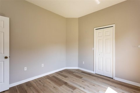 House in Palm Coast, Florida 4 bedrooms, 207.64 sq.m. № 1908158 - photo 21