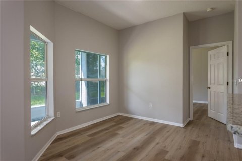 House in Palm Coast, Florida 4 bedrooms, 207.64 sq.m. № 1908158 - photo 5