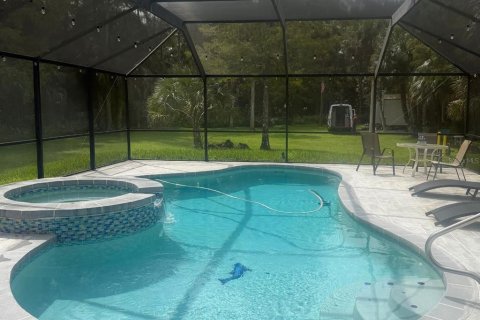 House in Naples, Florida 4 bedrooms, 168.52 sq.m. № 2429357 - photo 19