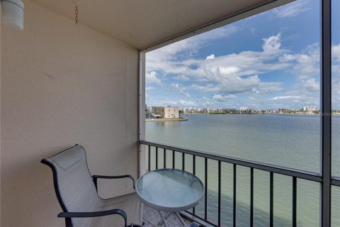 Condominio en venta en South Pasadena, Florida, 2 dormitorios, 108.7 m2 № 1689957 - foto 15