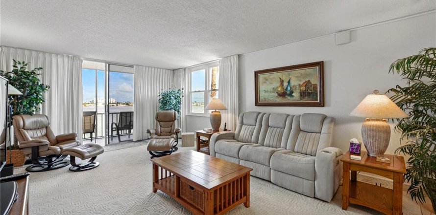 Condominio en South Pasadena, Florida, 2 dormitorios  № 1689957