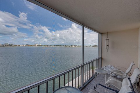 Condominio en venta en South Pasadena, Florida, 2 dormitorios, 108.7 m2 № 1689957 - foto 17