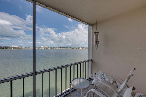 Condominio en venta en South Pasadena, Florida, 2 dormitorios, 108.7 m2 № 1689957 - foto 16