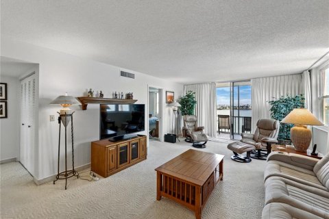 Condominio en venta en South Pasadena, Florida, 2 dormitorios, 108.7 m2 № 1689957 - foto 3