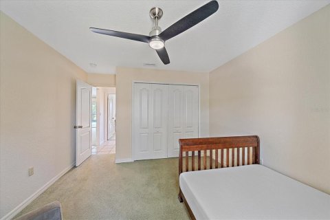 House in Port Charlotte, Florida 3 bedrooms, 155.05 sq.m. № 1732359 - photo 17