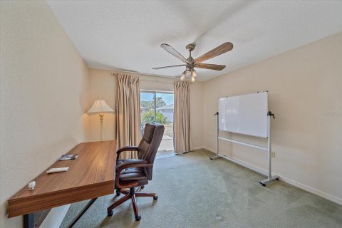 House in Port Charlotte, Florida 3 bedrooms, 155.05 sq.m. № 1732359 - photo 20