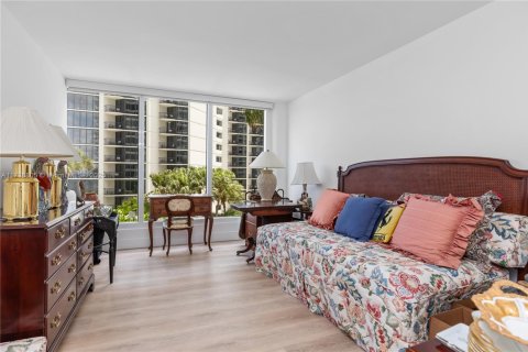 Купить кондоминиум в Майами, Флорида 2 спальни, 158.58м2, № 1960873 - фото 27