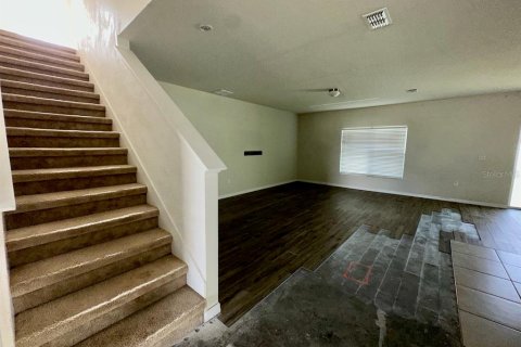 House in Winter Haven, Florida 5 bedrooms, 234.76 sq.m. № 1742717 - photo 7