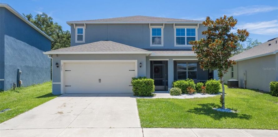 House in Mount Dora, Florida 5 bedrooms, 260.78 sq.m. № 1804064