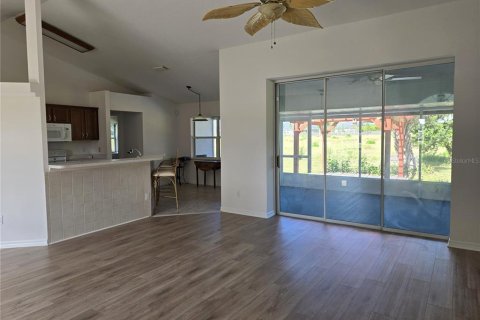 Casa en venta en Ocala, Florida, 3 dormitorios, 158.03 m2 № 2209982 - foto 6