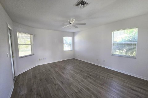 Casa en venta en Ocala, Florida, 3 dormitorios, 158.03 m2 № 2209982 - foto 12
