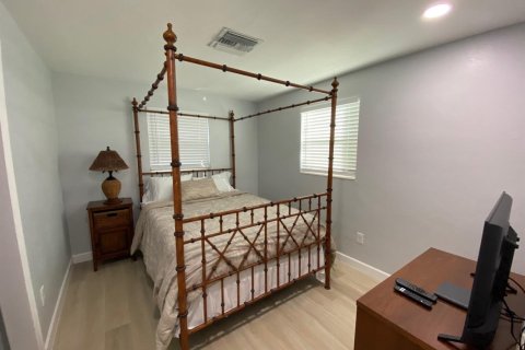 Villa ou maison à louer à Lake Worth, Floride: 3 chambres, 93.65 m2 № 2085612 - photo 10